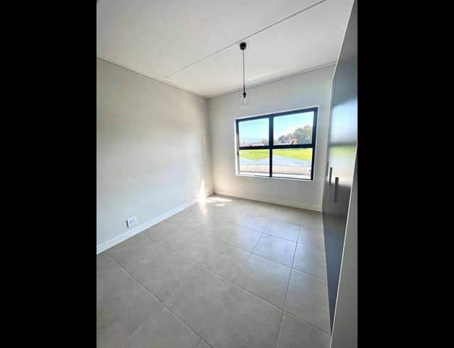 1 BEDROOM PROPERTY TO RENT IN THE HUNTSMAN